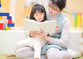 子どもと保育士